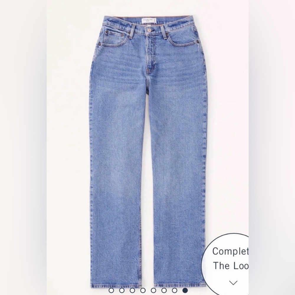 A&F Sz 26 Curve 2R The Baggy Mid Rise Jeans mid blue shade